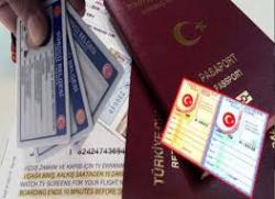 Pasaport, sürücü belgeleri, araç tescil belgesi, noter kaðýdý gibi 'deðerli kaðýt' ücretleri yýlbaþý itibarýyla yüzde 23.5 oranýnda zamlandý. 